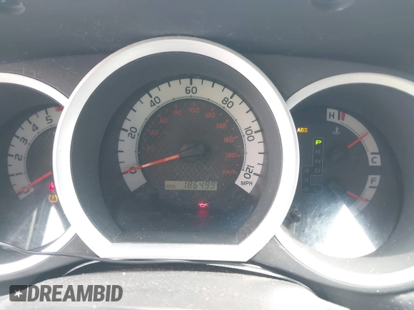 2011 Toyota Tacoma with VIN 3TMLU4EN1BM067901, listed as a IAAI auction lot 42043408 with 186,499 mi miles and . Bid and sale history available at carsss.com. Image 7.