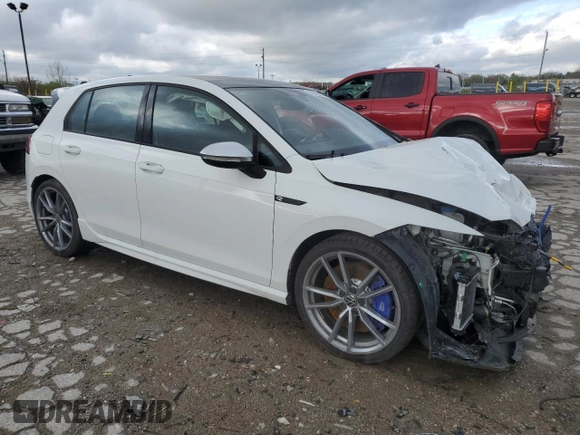 2024 Volkswagen Golf z VIN WVWEB7CD7RW228322, wystawiony jako Copart lot #53322685 z przebiegiem 119 mil mil oraz Szkoda całkowita • Salvage title. Historia ofert i sprzedaży dostępna na DreamBid. Obrazek 4.