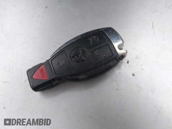 2016 Mercedes-Benz C 300 with VIN 55SWF4JB4GU131863, listed as a IAAI auction lot 42538730 with 137,392 mi miles and . Bid and sale history available at DreamBid. Image 11.