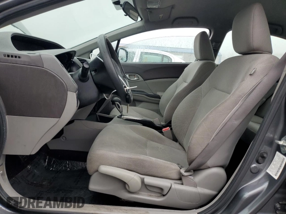 2012 Honda Civic LX z VIN 2HGFB2F50CH324974, wystawiony jako Copart lot #57442305 z przebiegiem 124 462 mil mil oraz Szkoda całkowita • Salvage title. Historia ofert i sprzedaży dostępna na DreamBid. Obrazek 7.
