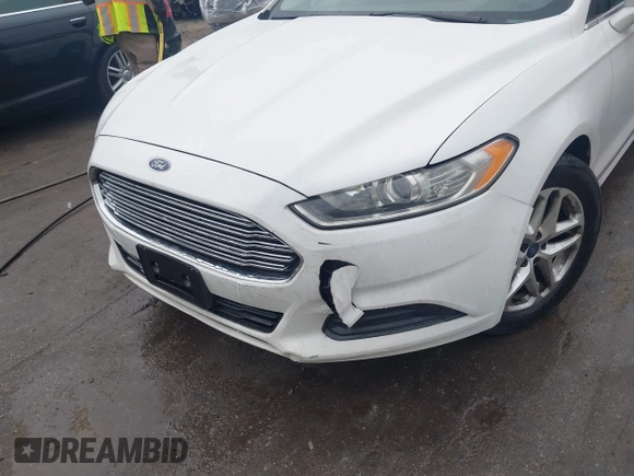 2013 Ford Fusion SE with VIN 3FA6P0H76DR106133, listed as a IAAI auction lot 42180076 with 199,398 mi miles and . Bid and sale history available at DreamBid. Image 6.
