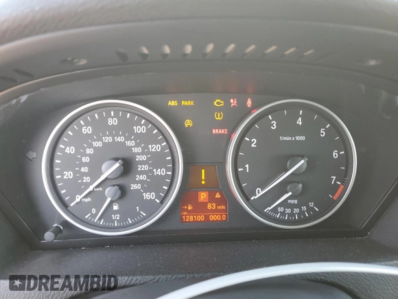 2007 BMW X5 3.0si with VIN 5UXFE43577L018075, listed as a Copart auction lot 81005304 with 128,100 mi miles and Salvage Title. Bid and sale history available at carsss.com. Image 9.