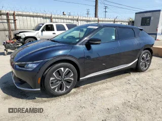 2024 Kia EV6 Light Long Range z VIN KNDC34LA4R5220371, wystawiony jako Copart lot #52050635 z przebiegiem 4 763 mil mil oraz Szkoda całkowita • Salvage title. Historia ofert i sprzedaży dostępna na DreamBid. Obrazek 1.