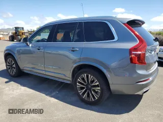 2020 Volvo XC90 Momentum with VIN YV4102CK6L1532037, listed as a Copart auction lot 48437895 with 57,018 mi miles and Clean Title. Bid and sale history available at carsss.com. Image 2.
