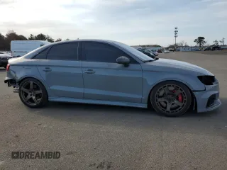 2019 Audi RS 3 z VIN WUABWGFF9KA906868, wystawiony jako Copart lot #49898414 z przebiegiem 42 348 mil mil oraz . Historia ofert i sprzedaży dostępna na DreamBid. Obrazek 4.