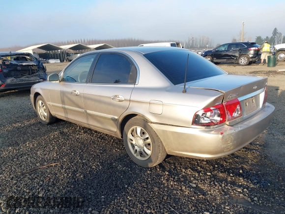 2004 Kia Optima LX z VIN KNAGD126045302372, wystawiony jako IAAI lot #41022315 z przebiegiem 199 588 mil mil oraz . Historia ofert i sprzedaży dostępna na DreamBid. Obrazek 3.