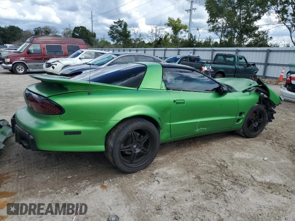 2001 Pontiac Firebird Formula with VIN 2G2FV22G412115819, listed as a Copart auction lot 70310714 with 203,067 mi miles and Salvage title. Bid and sale history available at DreamBid. Image 3.