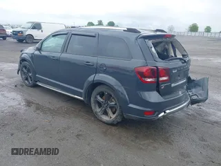 2018 Dodge Journey Crossroad with VIN 3C4PDDGGXJT514620, listed as a IAAI auction lot 42117159 with 110,252 mi miles. Bid and sale history available at carsss.com. Image 3.