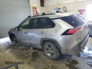 2023 Toyota RAV4 Hybrid LE with VIN JTMMWRFV1PD184987, listed as a Copart auction lot 44200585 with 39,434 mi miles and Salvage Title. Bid and sale history available at carsss.com. Image 2.