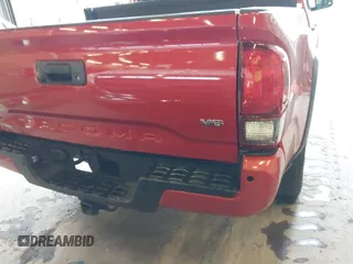 2019 Toyota Tacoma SR z VIN 3TMCZ5AN5KM220079, wystawiony jako IAAI lot #41856695 z przebiegiem 51 918 mil mil oraz . Historia ofert i sprzedaży dostępna na DreamBid. Obrazek 19.