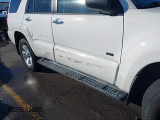 2008 Toyota 4Runner SR5 with VIN JTEZU14R28K003116, listed as a IAAI auction lot 40618148 with 249,356 mi miles. Bid and sale history available at carsss.com. Image 6.