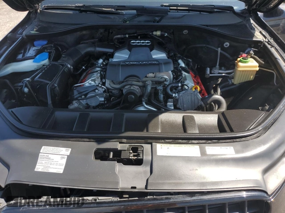 2015 Audi Q7 S line Prestige with VIN WA1DGAFE6FD021100, listed as a Copart auction lot 60228105 with 124,955 mi miles and Salvage title. Bid and sale history available at DreamBid. Image 12.