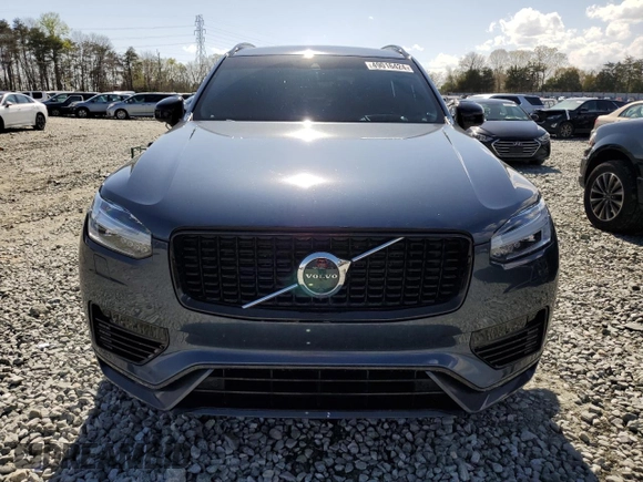 2022 Volvo XC90 R-Design with VIN YV4BR0CM2N1790736, listed as a Copart auction lot 49016424 with 88,425 mi miles and Salvage Title. Bid and sale history available at carsss.com. Image 5.
