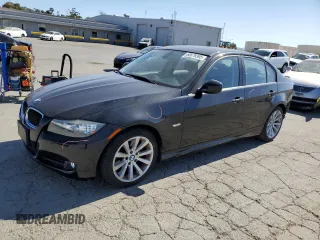 2011 BMW 3 Series 328i with VIN WBAPH5C54BA444424, listed as a Copart auction lot 60678395 with 91,440 mi miles and Salvage title. Bid and sale history available at DreamBid. Image 1.