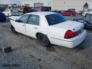 1999 Mercury Grand Marquis GS with VIN 2MEFM74W6XX604927, listed as a IAAI auction lot 41467177 with 187,277 mi miles. Bid and sale history available at carsss.com. Image 3.