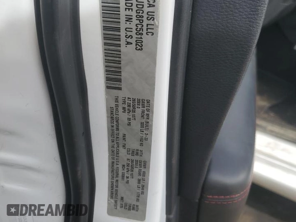 2023 Dodge Durango GT Plus z VIN 1C4RDJDG8PC581023, wystawiony jako Copart lot #50829995 z przebiegiem 35 557 mil mil oraz Szkoda całkowita • Salvage title. Historia ofert i sprzedaży dostępna na DreamBid. Obrazek 15.