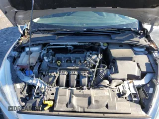 2016 Ford Focus SE z VIN 1FADP3F2XGL399943, wystawiony jako Copart lot #46472415 z przebiegiem 70 047 mil mil oraz Szkoda całkowita • Salvage title. Historia ofert i sprzedaży dostępna na DreamBid. Obrazek 12.