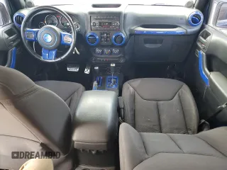 2013 Jeep Wrangler Unlimited Sport z VIN 1C4BJWDG7DL509796, wystawiony jako Copart lot #55787455 z przebiegiem 178 907 mil mil oraz Nie do naprawy • Non repairable. Historia ofert i sprzedaży dostępna na DreamBid. Obrazek 8.