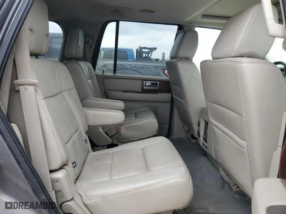 2012 Lincoln Navigator with VIN 5LMJJ2H52CEL07814, listed as a Copart auction lot 47620535 with 189,219 mi miles and Clean Title. Bid and sale history available at carsss.com. Image 11.