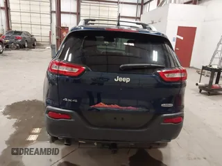 2018 Jeep Cherokee Latitude Plus with VIN 1C4PJMLB0JD612922, listed as a IAAI auction lot 42581594 with 137,793 mi miles and . Bid and sale history available at DreamBid. Image 17.