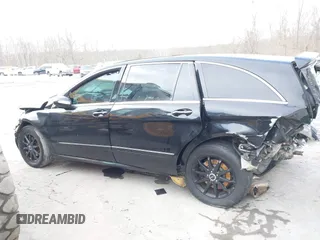 2008 Mercedes-Benz R-Class 3.5L with VIN 4JGCB65E38A079809, listed as a IAAI auction lot 41581978 with 201,240 mi miles. Bid and sale history available at carsss.com. Image 15.