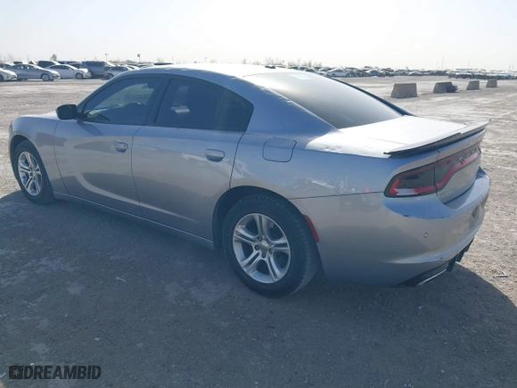 2017 Dodge Charger SE with VIN 2C3CDXBGXHH541198, listed as a IAAI auction lot 41831091 with 141,669 mi miles. Bid and sale history available at carsss.com. Image 3.