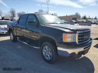2013 GMC Sierra 1500 SLT with VIN 3GTP2WE73DG322960, listed as a Copart auction lot 45198515 with 289,108 mi miles and Clean Title. Bid and sale history available at carsss.com. Image 4.
