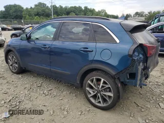 2022 Kia Niro Touring SE with VIN KNDCC3LC3N5536771, listed as a Copart auction lot 59020314 with 33,840 mi miles and Salvage Title. Bid and sale history available at carsss.com. Image 2.