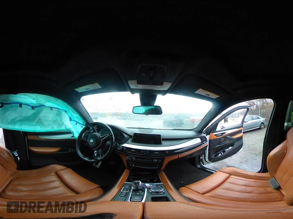 2016 BMW X6 M with VIN 5YMKW8C50G0R43150, listed as a IAAI auction lot 41463258 with 81,202 mi miles. Bid and sale history available at carsss.com. Image 19.