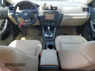 2013 Volkswagen Jetta SE with VIN 3VWDX7AJ8DM255685, listed as a Copart auction lot 59318365 with 146,345 mi miles and Salvage title. Bid and sale history available at DreamBid. Image 8.