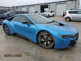 2016 BMW i8 z VIN WBY2Z2C53GV675452, wystawiony jako Copart lot #71328292 z przebiegiem 50 401 mil mil oraz . Historia ofert i sprzedaży dostępna na DreamBid. Obrazek 4.