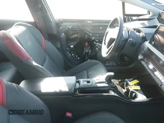2024 Toyota Prius SE z VIN JTDACACU9R3022803, wystawiony jako IAAI lot #41899408 z przebiegiem 4 374 mil mil oraz . Historia ofert i sprzedaży dostępna na DreamBid. Obrazek 5.