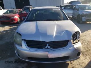 2007 Mitsubishi Galant DE z VIN 4A3AB26FX7E028338, wystawiony jako Copart lot #84727844 z przebiegiem 184 586 mil mil oraz Nie do naprawy • Non repairable. Historia ofert i sprzedaży dostępna na DreamBid. Obrazek 5.