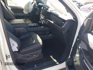 2024 Ford Expedition Max Limited с VIN 1FMJK2A81REA99518, выставлен на аукционе IAAI как лот 41735522 с пробегом 1 297 миль миль и . История ставок и продаж доступна на DreamBid. Изображение 5.