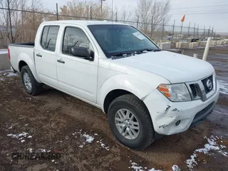 2014 Nissan Frontier SV z VIN 1N6AD0EV0EN737803, wystawiony jako IAAI lot #41164783 z przebiegiem 132 800 mil mil oraz . Historia ofert i sprzedaży dostępna na DreamBid. Obrazek 1.