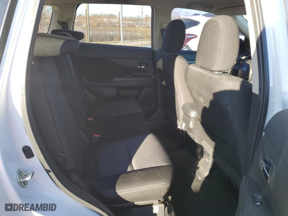 2017 Mitsubishi Outlander ES with VIN JA4AZ2A39HZ037998, listed as a Copart auction lot 42391025 with 134,420 mi miles and Clean Title. Bid and sale history available at carsss.com. Image 10.