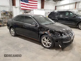 2006 Volkswagen Jetta 1.9L TDI z VIN 3VWST71KX6M711152, wystawiony jako Copart lot #57435505 z przebiegiem 209 511 mil mil oraz Nie do naprawy • Non repairable. Historia ofert i sprzedaży dostępna na DreamBid. Obrazek 4.