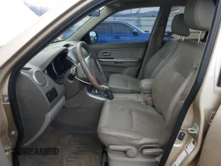 2006 Suzuki Grand Vitara Luxury with VIN JS3TD947064105816, listed as a Copart auction lot 47220435 with 86,488 mi miles and Salvage title. Bid and sale history available at DreamBid. Image 7.