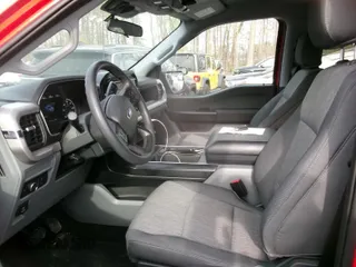 2022 Ford F-150 XL with VIN 1FTFW1E85NKE20300, listed as a IAAI auction lot 42207262 with 83,929 mi miles. Bid and sale history available at carsss.com. Image 1.