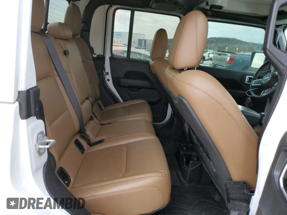 2020 Jeep Gladiator Rubicon z VIN 1C6JJTBG3LL156802, wystawiony jako Copart lot #48904865 z przebiegiem 30 704 mil mil oraz Szkoda całkowita • Salvage title. Historia ofert i sprzedaży dostępna na DreamBid. Obrazek 11.