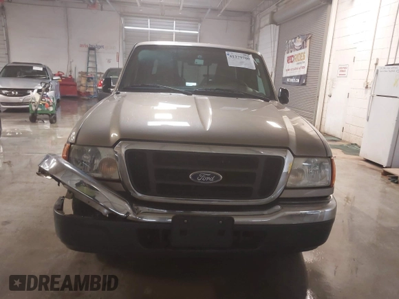 2004 Ford Ranger XLT Appearance with VIN 1FTYR44E24PA93199, listed as a IAAI auction lot 41379700 with 178,609 mi miles. Bid and sale history available at carsss.com. Image 12.