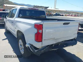 2020 Chevrolet Silverado 1500 Custom with VIN 1GCPWBEH1LZ296153, listed as a IAAI auction lot 41868438 with 115,232 mi miles. Bid and sale history available at carsss.com. Image 3.