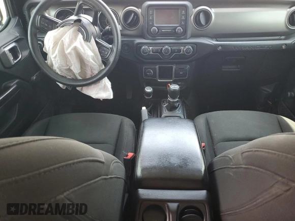2018 Jeep Wrangler Unlimited Sport with VIN 1C4HJXDG9JW302367, listed as a Copart auction lot 61915505 with 103,952 mi miles and Non repairable. Bid and sale history available at DreamBid. Image 8.