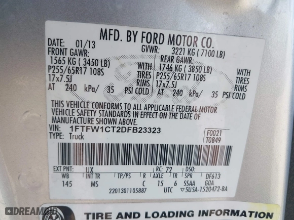 2013 Ford F-150 XL with VIN 1FTFW1CT2DFB23323, listed as a IAAI auction lot 41483856 with 272,488 mi miles. Bid and sale history available at carsss.com. Image 9.