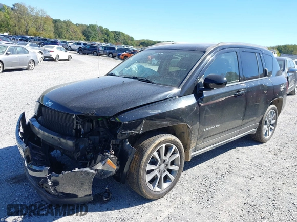 2016 Jeep Compass Latitude with VIN 1C4NJDEB5GD753210, listed as a IAAI auction lot 40530185 with 87,045 mi miles. Bid and sale history available at carsss.com. Image 6.