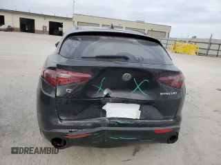 2022 Alfa Romeo Stelvio Sprint z VIN ZASPAKAN8N7D24823, wystawiony jako Copart lot #77384454 z przebiegiem 45 377 mil mil oraz Szkody całkowita. Historia ofert i sprzedaży dostępna na DreamBid. Obrazek 6.