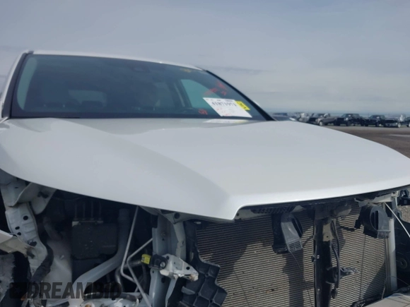 2018 Toyota Highlander LE with VIN 5TDBZRFH9JS821645, listed as a IAAI auction lot 41871971 with 98,426 mi miles and . Bid and sale history available at DreamBid. Image 20.