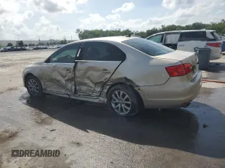 2013 Volkswagen Jetta Sedan SE with VIN 3VWDP7AJ6DM212978, listed as a Copart auction lot 52111355 with 210,114 mi miles and Salvage Title. Bid and sale history available at carsss.com. Image 2.