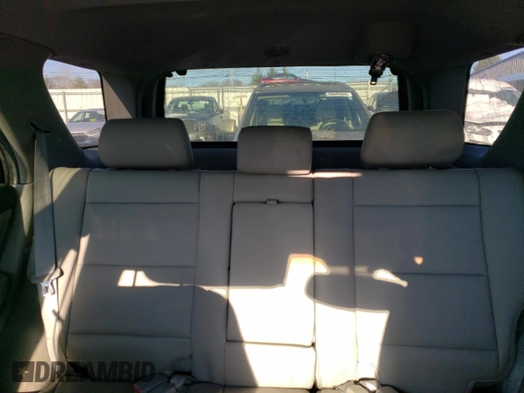 2004 Kia Sorento LX with VIN KNDJC733845234762, listed as a Copart auction lot 41697245 with 181,589 mi miles and Non Repairable. Bid and sale history available at carsss.com. Image 10.