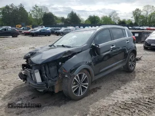 2016 Kia Sportage SX z VIN KNDPC3A6XG7831176, wystawiony jako Copart lot #54056155 z przebiegiem 102 133 mil mil oraz Szkoda całkowita • Salvage title. Historia ofert i sprzedaży dostępna na DreamBid. Obrazek 1.